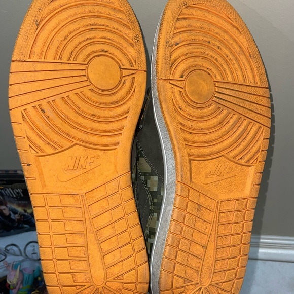 Jordan 1 Flight Low “Digi Camo” Sz 9 - Picture 8 of 11